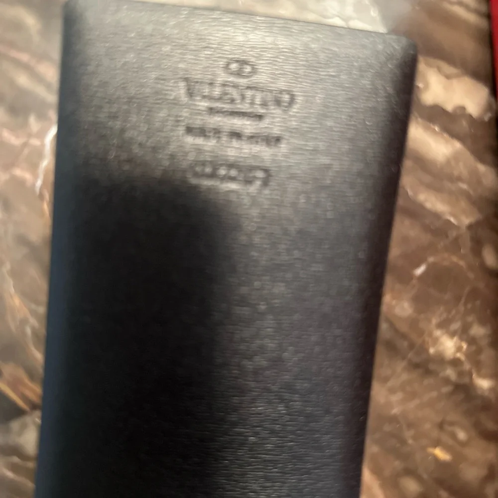 Valentino Reversible Logo Slide Buckle leather Belt - Picture 4 of 12